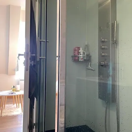 شقة Studio Near The With Sea View